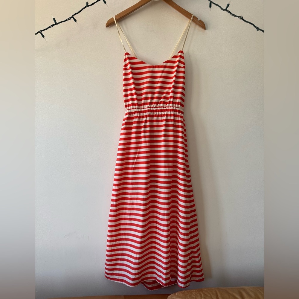 Reformed NWT Urban Outfitters Red and White Striped Midi Summer Dress Medium